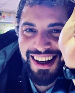 Pauline Bression Instagram - Marwan…♥️ Te rendre hommage est dur… c’est ton si beau sourire que je souhaite laisser sur un mur public. Tu vas nous manquer, on t’aime et on vivra avec nos souvenirs. À toi ✨🙏