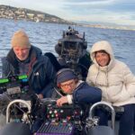 Pauline Bression Instagram - En retrouvant ces photos, je me souviens comme les conditions de tournage étaient compliquées 🤩 Le décor, l’ambiance entre nous tous…un enfer ! « Meurtre aux îles de Lerins » samedi 1er juin sur @france3