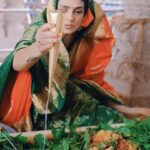 Payas Pandit Instagram - नयनों में काशी बसे, जीवन सुख आधार, विश्वनाथ काशी करें, नमन तुम्हें साकार ।। निर्मल सहज स्वभाव हो, वाणी मधुर विचार, विश्वनाथ काशी जपें, जीवन सुख का सार ।।🕉️काशी विश्वनाथ 🙏हर हर महादेव 🙏 @payaspandit__ #payaspandit #payaspandit❤️❤️