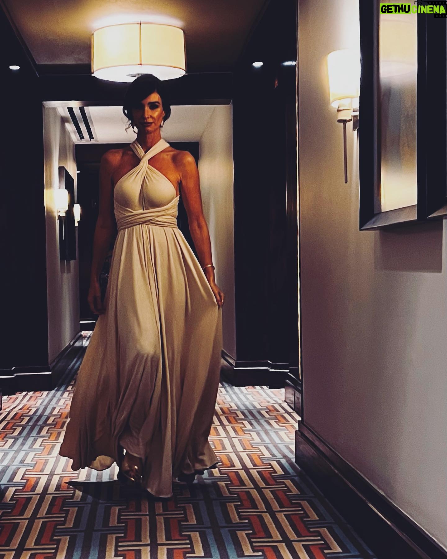 Paz Vega - 16.9K Likes - Festivaleando en Santo Domingo
🥂🥂♥️
@tamoencinerd
.
.
.
@liapellerano
@jo.hanyduran
@maylevasquez
@leslie.motajewelry
@elvirasepulvedahair
@andrewssaldana