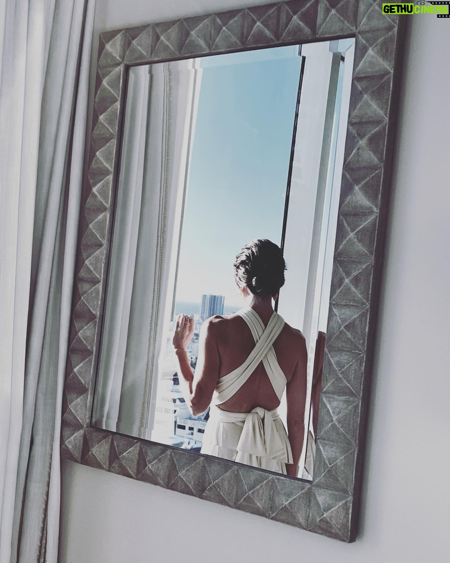 Paz Vega - 16.9K Likes - Festivaleando en Santo Domingo
🥂🥂♥️
@tamoencinerd
.
.
.
@liapellerano
@jo.hanyduran
@maylevasquez
@leslie.motajewelry
@elvirasepulvedahair
@andrewssaldana