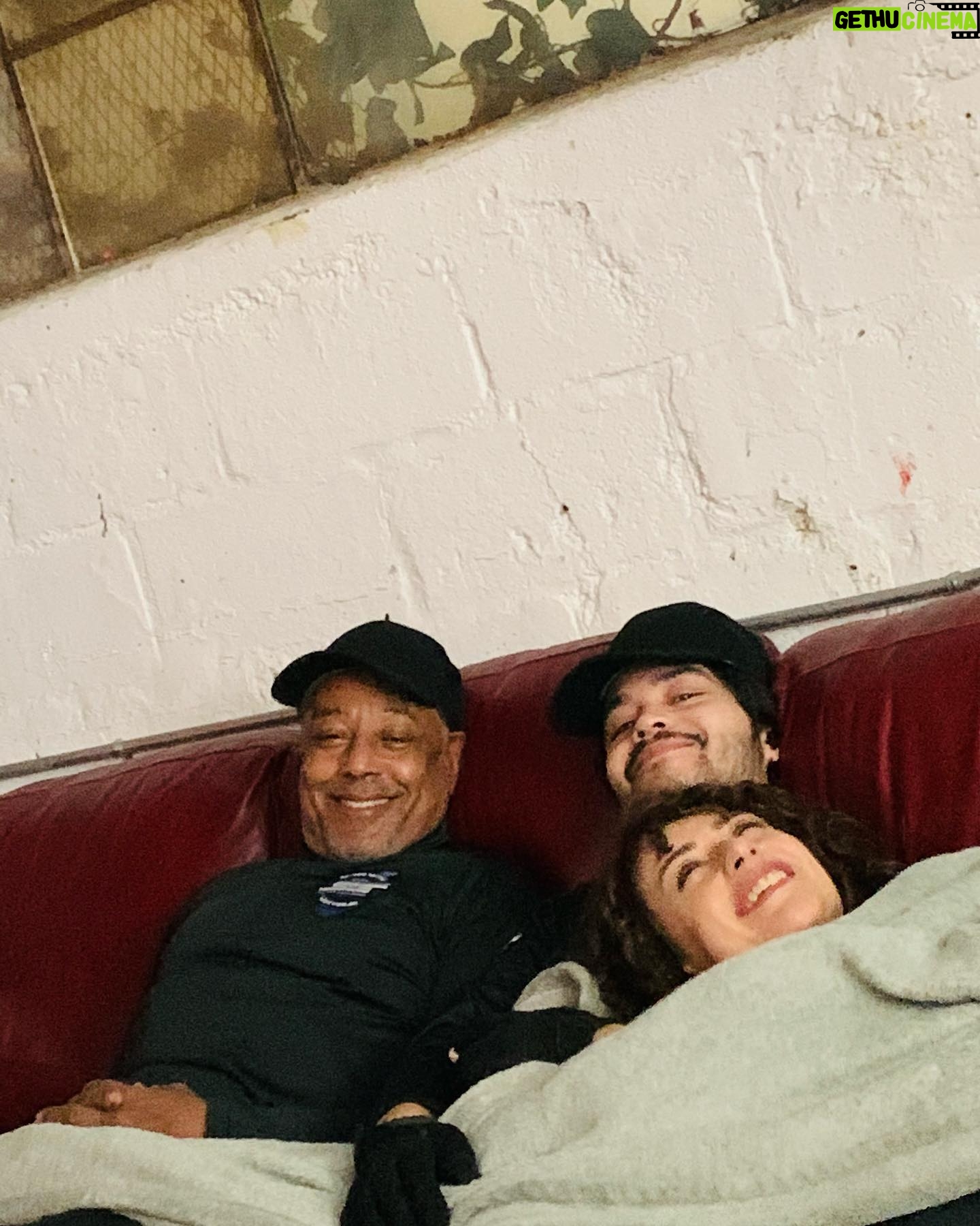 Paz Vega - 15K Likes - Some #bts photos from filming
KALEIDOSCOPE 💎
#nyc
@netflix
Ya la vieron??
@thegiancarloesposito
@jaicourtney @rosaline.elbay
@jordypizza #PeterMarkKendall
@ericgarciathewriter