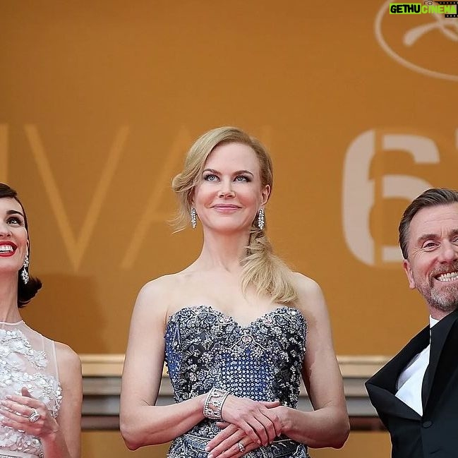 Paz Vega Instagram - Some moments are gold ! ✨ #cannesfilmfestival ✨