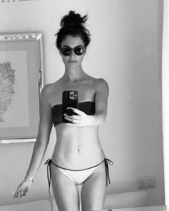 Paz Vega Instagram - My 🤳🏼 de hoy💋