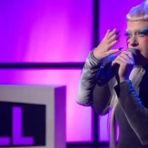 Peaches Instagram - One year ago today! Loved tearing it up at Full Frontal with Samantha Bee @iamsambee 🥯

Costume art direction & hair: @charlielemindu 
Costume by @pp_nyc 
Makeup: @lastlooksrocky 
Nails: @puteanails @lalimerence 

#fullfrontalsambee #FFSB #samanthabee  #teachesofpeaches #fuckthepainaway #peachesnisker #onthisday #oneyearago