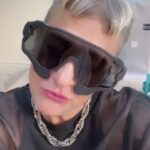 Peaches Instagram - There’s a British rail strike on Saturday, but I hope you can still join me for this special show with the brilliant @cheddar_gorgeous and @misshernia on @turnerprizeofficial opening weekend! Please consider traveling by bus, coach, or car share to come party with us in Eastbourne! 🎟️ teachesofpeaches.com