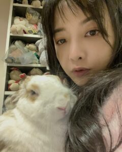 Actress Pei-Pei Ho HD Instagram Photos and Wallpapers June 2024