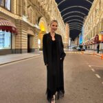 Pelageya Khanova Instagram – Вчера, перед выступлением для работников образования. 

Какая же Москва красивая!😍🔥

#пелагея #москвалучшийгородземли #скоровшколу #безфотошопа #безфильтров