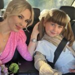 Pelageya Khanova Instagram – 🙌🏻Ну что, с 1 сентября! 🙌🏻
 
Всех-всех, для кого закончилось беззаботное лето, и началась интересная, богатая на впечатления осень!

И наших девушек – Полю и Тасю, – с этим важным днем, с которого начался новый период жизни Таси, да и мамы тоже😉😇

Тасечка! Учись с удовольствием, хороших верных тебе школьных друзей, умных и добрых учителей-наставников, открывай мир знаний, и себя!
(и бегай, пожалуйста, потише, как видишь, с гипсом не очень удобно🥲
а ручка заживет, все будет хорошо!)💪🏼

С Первым Сентября, ребята!
🎉🎓💝

#пелагея #таськинамать #первоесентября #1сентября #первыйразвпервыйкласс #мамапервоклашки