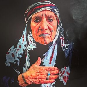 Pelin Batu Instagram - Çok sevdiğim ve özlediğim Mardin’e bienali gezmeye ve anlatmaya geldim @maisonyirmisekiz @vamostra ile Mardin’in sanatını, güzel insanlarını ve bahtsız Şahmaran’ını tadıyoruz.
