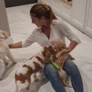 Pelin Körmükçü Instagram - #Minnoşarkadaşlarim#can#dost#aşk#sevgi#romeo#karamel#mimi#şila#
