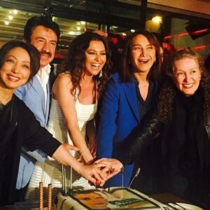 Pelin Körmükçü Instagram - Ahmet Selçuk İlkan@Yasemin Yalçın@DemetAkbağ@SuzanKardeş@çoksevgilidostlar@2016@cd.lansman@müzik@şarkı@albüm@tbt@AlkışlarSana🥰