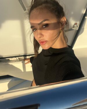Pelin Sönmez Instagram - Forest or sea. Ok either way.