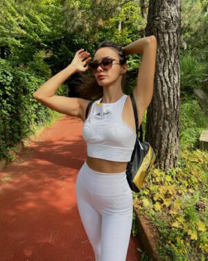 Pelin Sönmez Instagram - Forest or sea. Ok either way.