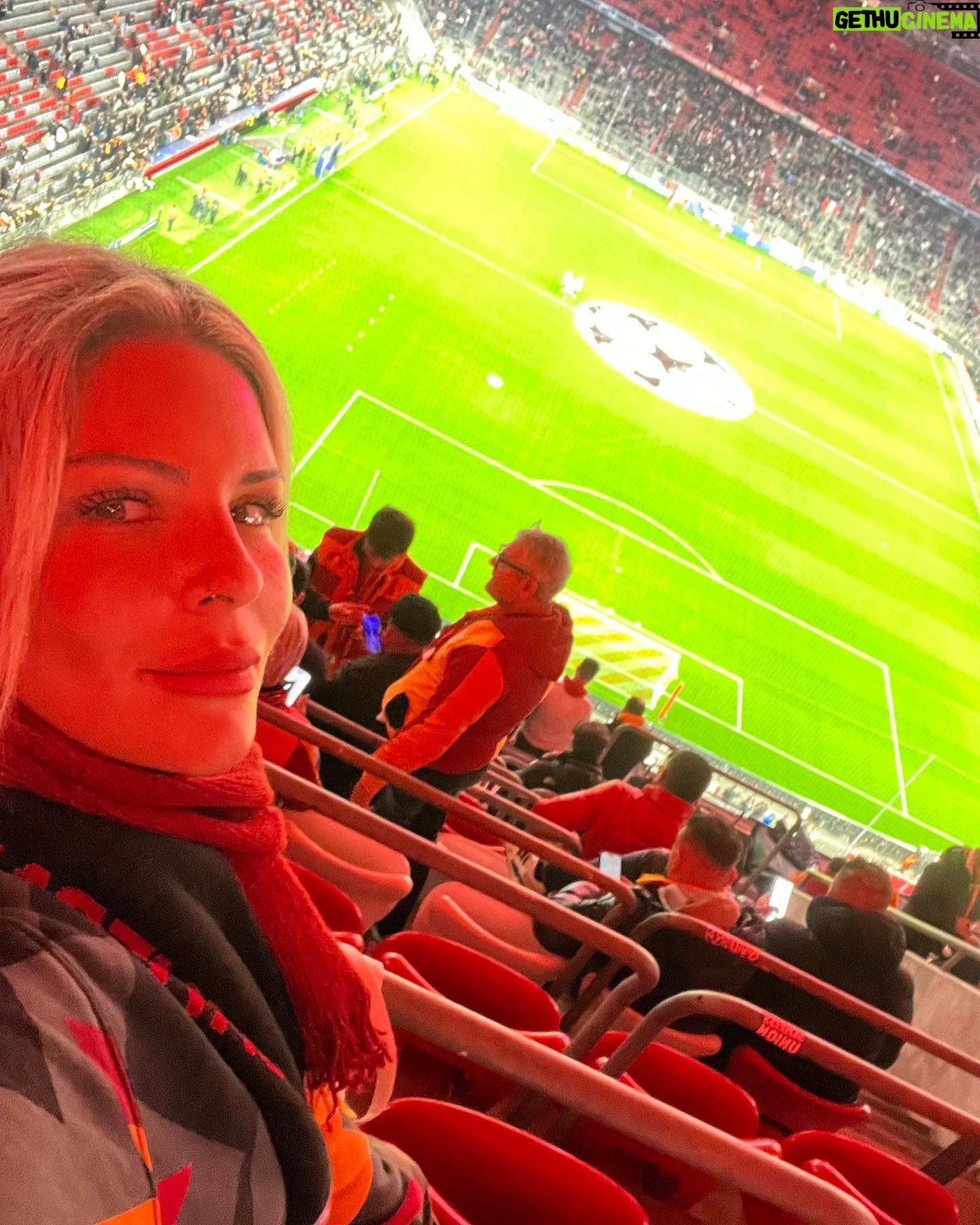 Pelin Öztekin - 8.4K Likes - 🐣 Sonra dedim ki;
İyi ki Galatasaray’lıyım bee 💛♥️🦁