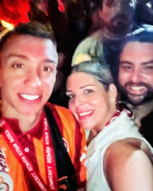 Pelin Öztekin Instagram - İYİLER SONUNDA MUTLAKA KA24NIR !

#24🏆 💛♥️

#Hedef25 🦁