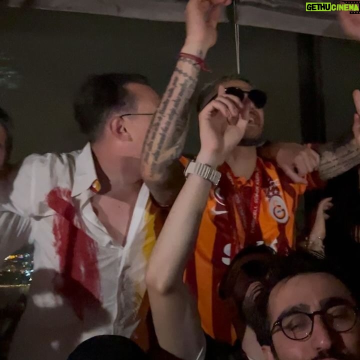 Pelin Öztekin - 12.9K Likes - İYİLER SONUNDA MUTLAKA KA24NIR !
#24🏆 💛♥️
#Hedef25 🦁