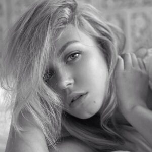 Penelope Mitchell Instagram - Awesome interview, thanks @stylemeromy