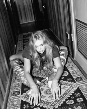 Penelope Mitchell Instagram - 🕷🐇