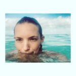 Perdita Weeks Instagram - Having absorbed all the goodness of the Pacific through the magic of osmosis, this waterlogged hobbit returns to her natural habitat. Hawaii, it’s been real. Blighty I am coming for ya.