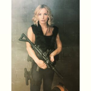 Perdita Weeks Instagram - Tactical Barbie taking five. 📸@haircolordiva