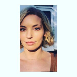 Perdita Weeks Instagram - I did NOT wake up like this @brigettemyresharpe 😘 #trailerparkgirls