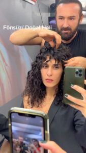 Perihan Ünlücan Instagram - @perihanunlucan 💐 . . #cut #hair #haircut #fashion #kesim #hairtutorial