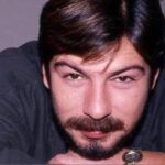 Perihan Savaş Instagram – Sözün bittiği yerdeyim bugün 25 yıl…….saygı sevgi Özlemle adamım 🙏😢😢