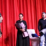 Perihan Savaş Instagram - Batman belediyesinin düzenlediği söyleşi çok keyifliydi organizasyon da emeği geçen sevgili @suatkocer ve Başkan yardımcısı Ali Osman Bilgili,kültür müdürü Metin Gürbüz’e teşekkür ederim 🙏🤗💫 @btmnbld