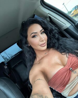 Perla Montemayor Instagram - Chequen la 4 y díganme si o no me parezco 🤷🏽‍♀️