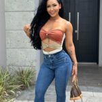 Perla Montemayor Instagram - No me pude decidir… ¿1,2,3 o 4? Santi amo la última … esa es la que menos me gustó a mí 😂