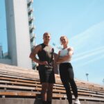 Pernilla Böckerman Instagram - KICKSTART summer Edition 🔥 Haluatko kokea entistä paremman olon omassa kehossasi ja saada enemmän energiaa sekä iloa arkeesi? 🩵☀️ Kerrassaan upea treeniohjelma nimeltään KICKSTART Summer Edition on suunniteltu juuri sinua varten! 😍 Yhdessä @joosuavisuri kanssa olemme luoneet 10 viikon mittaisen ohjelman, joka sisältää monipuolisia ja motivoivia harjoitteita! Tässä treeniohjelmassa pääset nauttimaan 👇🏼 - Salitreeneistä 2-4 kertaa viikossa - Kymmeniä maukkaita reseptejä eri aterioille - Porras- ja mäkivetotreenit - Toiminnallista harjoittelua - Kotitreenivaihtoehdot - Viikkovideot tueksi - Oma mobiilisovellus ✅ Materiaalit ovat heti käytettävissäsi oston jälkeen! Nyt voit hankkia treenipaketin 59€ sunnuntaihin saakka. Sen jälkeen hinta nousee 79€. Älä missaa tätä tilaisuutta tuoda uutta energiaa ja iloa elämääsi treenaamisen kautta! ❤️‍🔥 Bion linkistä mukaan!