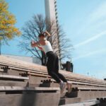 Pernilla Böckerman Instagram - KICKSTART summer Edition 🔥 Haluatko kokea entistä paremman olon omassa kehossasi ja saada enemmän energiaa sekä iloa arkeesi? 🩵☀️ Kerrassaan upea treeniohjelma nimeltään KICKSTART Summer Edition on suunniteltu juuri sinua varten! 😍 Yhdessä @joosuavisuri kanssa olemme luoneet 10 viikon mittaisen ohjelman, joka sisältää monipuolisia ja motivoivia harjoitteita! Tässä treeniohjelmassa pääset nauttimaan 👇🏼 - Salitreeneistä 2-4 kertaa viikossa - Kymmeniä maukkaita reseptejä eri aterioille - Porras- ja mäkivetotreenit - Toiminnallista harjoittelua - Kotitreenivaihtoehdot - Viikkovideot tueksi - Oma mobiilisovellus ✅ Materiaalit ovat heti käytettävissäsi oston jälkeen! Nyt voit hankkia treenipaketin 59€ sunnuntaihin saakka. Sen jälkeen hinta nousee 79€. Älä missaa tätä tilaisuutta tuoda uutta energiaa ja iloa elämääsi treenaamisen kautta! ❤️‍🔥 Bion linkistä mukaan!