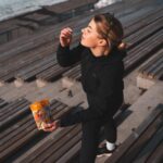Pernilla Böckerman Instagram - Mainos @seeberger_fi Arvonta 🧡 Välipala nassuun ja portaisiin! Seebergerin herkulliset välipalat tarjoavat tarvittavan energian ja ravintoaineet parhaaseen suoritukseen 🙌🏼🥭 Uudet herkulliset maut Cashew-Mango-Mix, Cashew-Cranberry-Mix ja Choco-Cranberry-Mix ovat saatavilla K- ja S-ryhmän kaupoissa. Oma suosikkini on Cashew-Mango-Mix ☺️ Nyt sulla on mahdollisuus voittaa yksi kolmesta upeasta Seeberger-välipalapaketista, jotka sisältävät uutuustuotteita! 👉🏼 Osallistu arvontaan kommentoimalla ystäväsi kommentteihin ja seuraamalla @seeberger_fi Instagramissa - niin olet mukana arvonnassa! Arvonta-aika on 24.3.-31.3.2024. Arvon 3 voittajaa ja otan heihin yhteyttä yksityisviestillä Instagramissa. Instagram ei sponsoroi, suosittele tai hallinnoi kampanjaa millään tavalla eikä se liity mitenkään metaan. #SnackSeeberger