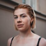 Pernilla Böckerman Instagram – Backslick ja no-makeup 🌸 Kesän lempi look 🧡