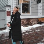 Pernilla Böckerman Instagram – Nauraminen on yksi lempipuuhistani 🩵⛅️