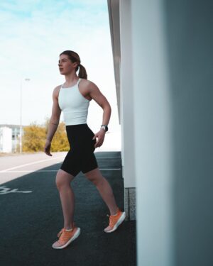 Pernilla Böckerman Instagram - Mainos @gymnation ARVONTA 🔥 Yhdessä @gymnation kanssa haluamme arpoa sinulle ja kaverillesi vapaavalintaiset Gymnation High-Waist Biker Shortsit! ☀️ Nämä ovat kesän ehdottomat lempparit 😍

Arvonnan ohjeet:
👉🏼 Seuraa @gymnation & @pernillabockerman
👉🏼 Tykkää kuvasta
👉🏼 Kommentoi kaveri, jonka haluaisit ilahduttaa uusilla Gymnation Biker Shortseilla 

Jokainen kommentti on uusi arpa ❤️‍🔥

Yksi (1) onnekas voittaa itselleen ja kaverilleen 
Gymnation High-Waist Biker Shortsit. Osallistumisaika on 19.-21.5. klo 12.00 saakka. Voittajaan ollaan yhteydessä henkilökohtaisesti yksityisviestillä maanantaina 21.5. täällä Instagramissa. 

Instagram ei ole mukana arvonnassa.