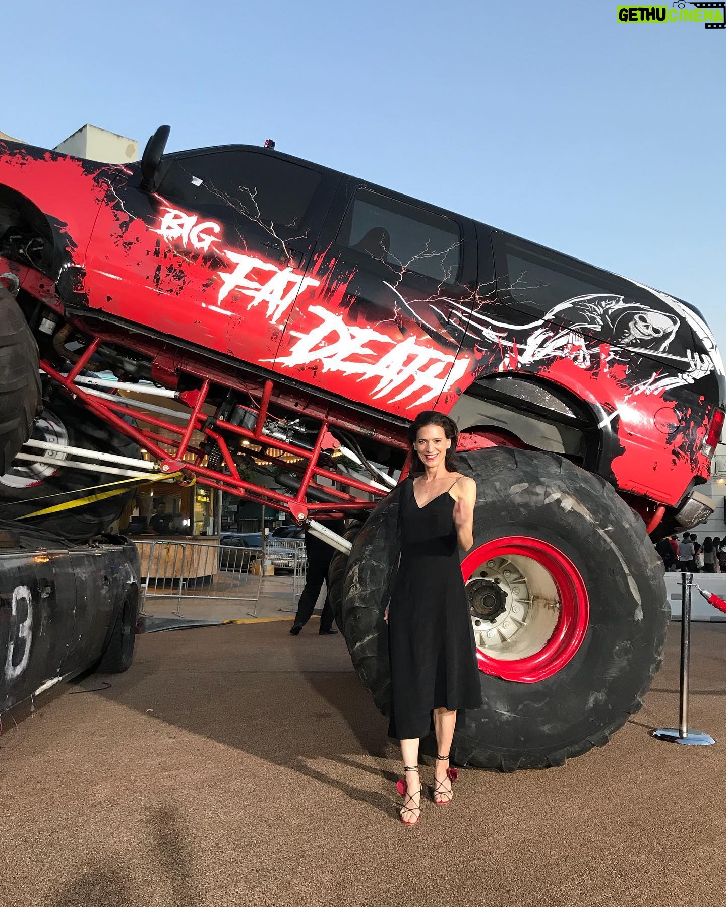 Perrey Reeves - 662 Likes - Guess where I am?! The #zombieland premiere! #zombieland2 waiting for @aaronfoxtennis to get here, I may just have to climb up into this monster truck 😝