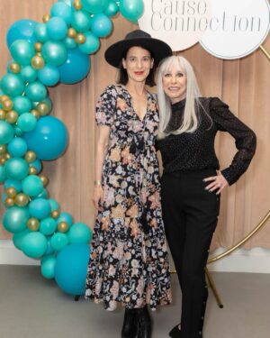 Perrey Reeves Instagram - It’s not too late! Come shop for charity! #thecauseconnection at 8475 Melrose avenue in West Hollywood May 12-16 where fashion meets philanthropy! Proceeds go to @2020_mom @cancercartel @presentnowfoundation