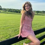 Perry Mattfeld Instagram - Where the grass is literally greener 🌾