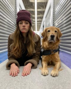 Perry Mattfeld Instagram - Ride or die @cwpretzel Who’s finished Season 3 of @cwinthedark?!