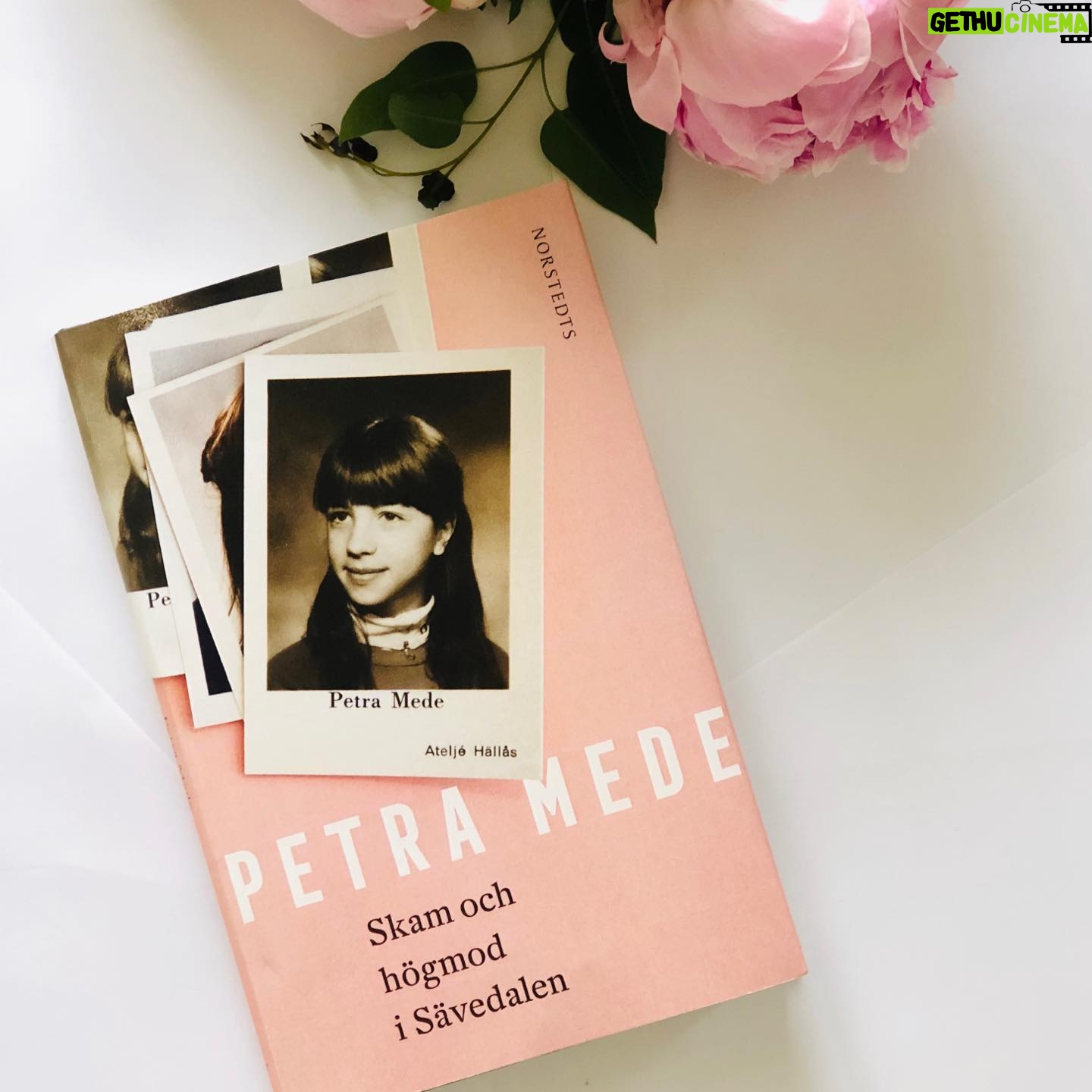 Petra Mede - 1.4K Likes - Jag har skrivit en bok.
Förbeställ ditt signerade exemplar vetja!
Länk i bio. 🌸