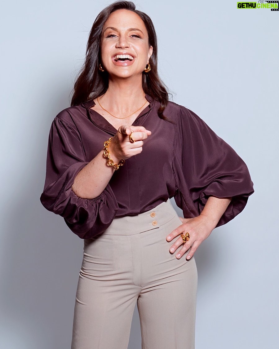 Petra Mede - 2.5K Likes - I am looking at you kid!
På fredag är det Kristallengala @tv4letsdance ❤️ @TV4 med enastående @parisaaamiri och @sisselakyle ☀️☀️