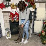 Peyton Evans Instagram – First day at new Jr High. Gotta love my hugs from my kitty cat Damon. 
Fit: @americaneagle #peytonkaye #americaneagle