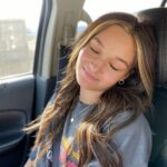 Peyton Evans Instagram – Spring days are 💛🌼