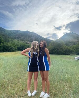 Peyton Evans Instagram - I am so very grateful i got to experience this cheer season with this amazing team. Even tho i wasn’t able to compete with them i enjoyed every moment watching them perform and become an amazing team. these girls are amazing i love them all and im very grateful for the wonderful coaches that we had and i will forever cherish the funny moments with the team. 🫶🏻