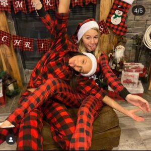 Peyton Evans Instagram - Happy birthday to my best friend I love you so much I can’t believe you are 14 wow your getting old I love you I hope 14 treats you well❤️