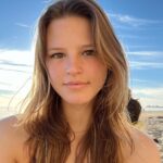 Peyton Kennedy Instagram - basic beach 👙 #valentinesday