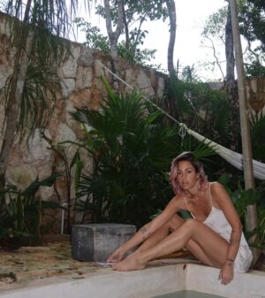 Pézie Beaudin Instagram - j'vous dirais que c'est un peu mon backyard de rêve 💭 ☀️