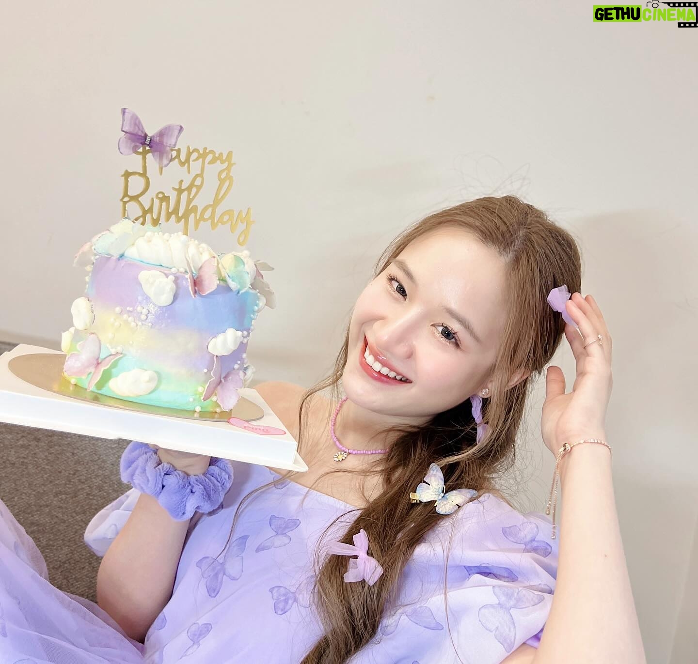 Phatchatorn Thanawat Instagram - ~❥ 𝓗𝓪𝓹𝓹𝔂 𝓫𝓲𝓻𝓽𝓱𝓭𝓪𝔂 𝓽𝓸 𝓶𝓮²⁸ ~ May this birthday bring me and my loved ones happiness and good fortune.☼